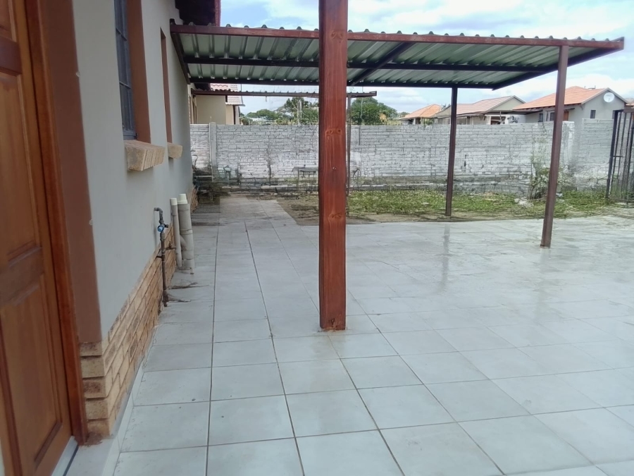 To Let 3 Bedroom Property for Rent in Waterkloof North West